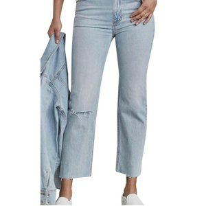 Elizabeth and James Blue Light Wash High Rise Distressed Ankle 31/12 Crop Jean